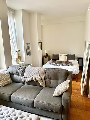 Rented by Douglas Elliman | media 3