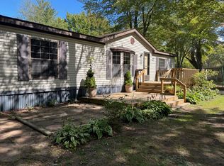 2726 Cedar St, Fennville, MI 49408