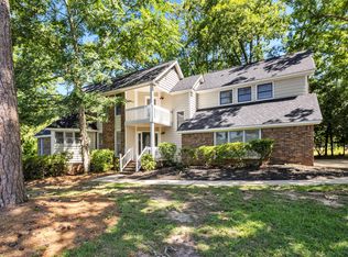 101 Oak Trace Ct, Chapin, SC 29036