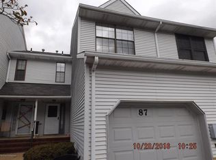 87 Chestnut Way, Manalapan, NJ 07726