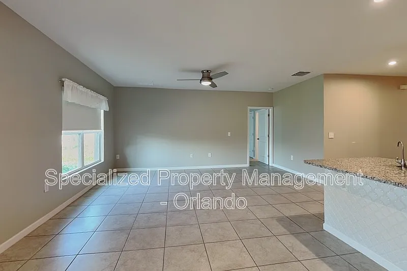 4 bed, 2.0 bath, 1703 sqft, $1,845 — Photo 4