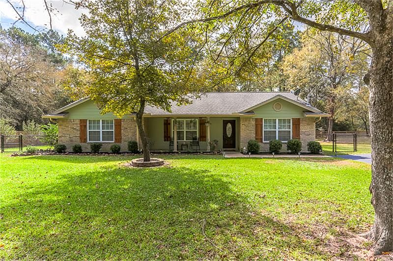 1st image of 24827 Friar Tuck Dr