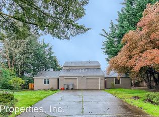 15835 SW Stratford Loop, Tigard, OR 97224