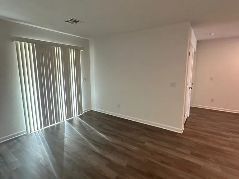 2428 Pesuna Dr — Photo 5