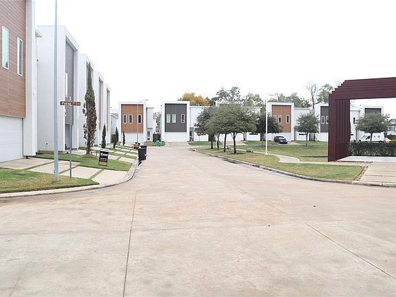 5th image of 5403 Tocayo Pl