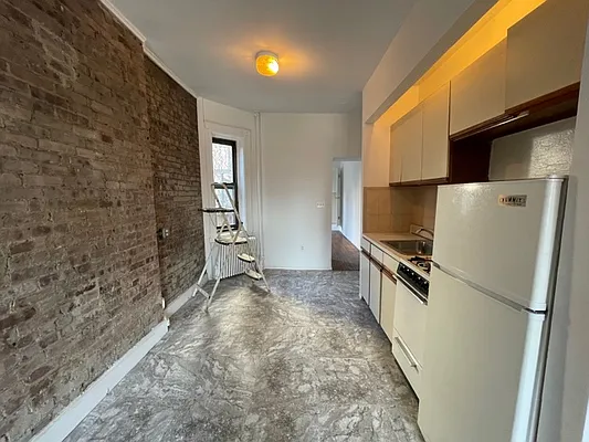 Rented by Cohen Smith Chang LLC | media 9