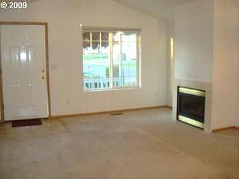 4th image of 1660 N 18th St Unit 4