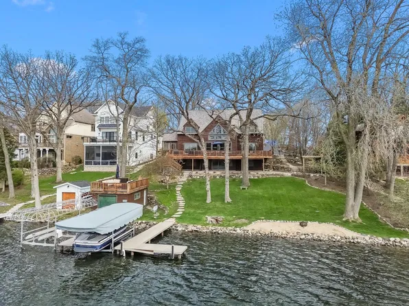 W5635 Forest ROAD, Elkhorn, WI 53121
