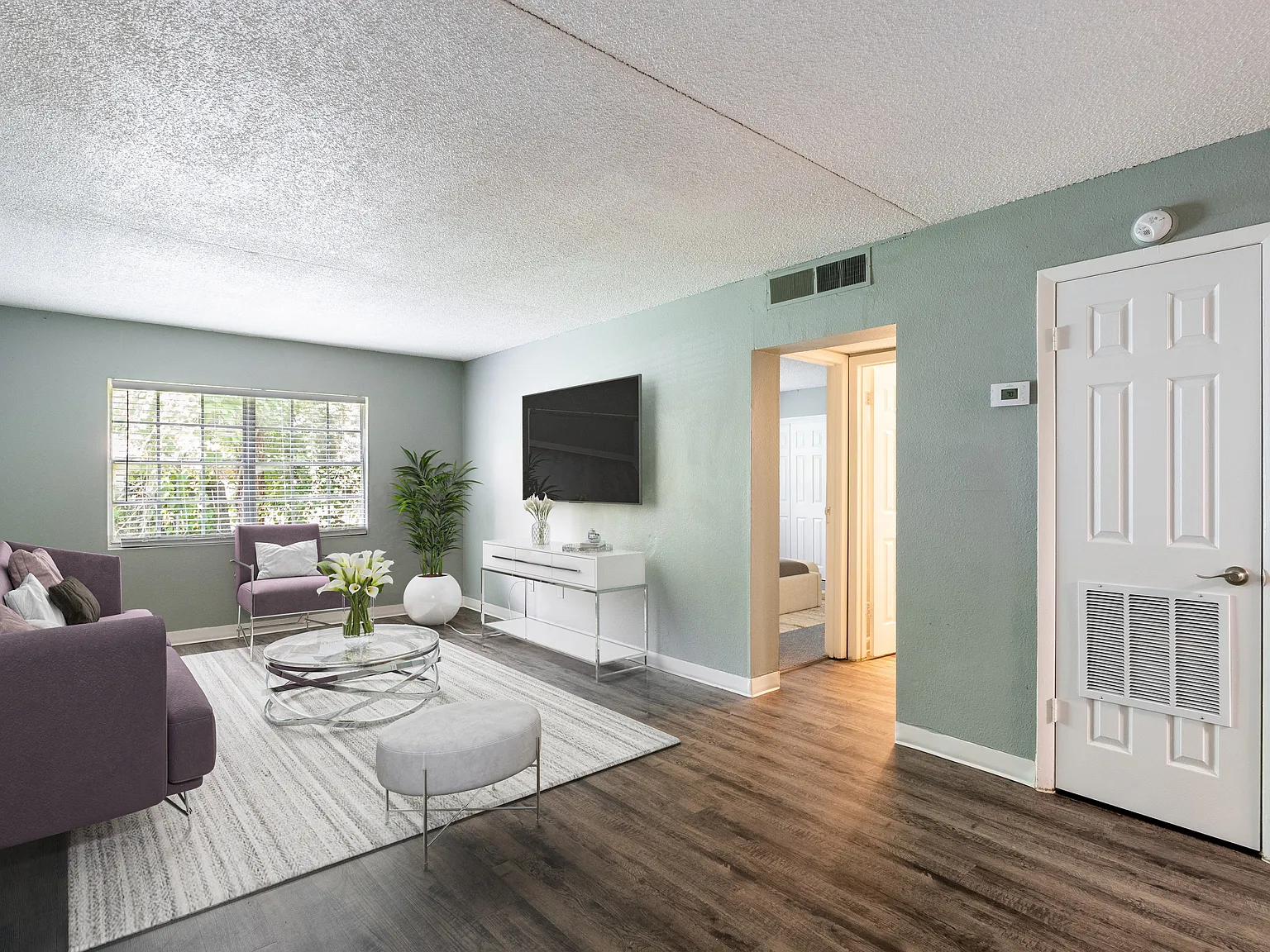Bella Mar Apartment Homes — Photo 3