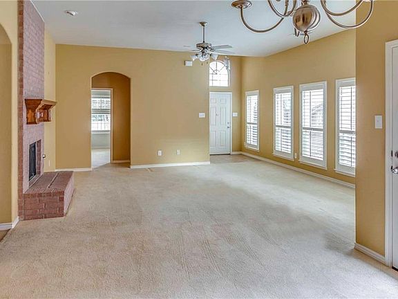 4th image of 9367 Welch Folly Ln