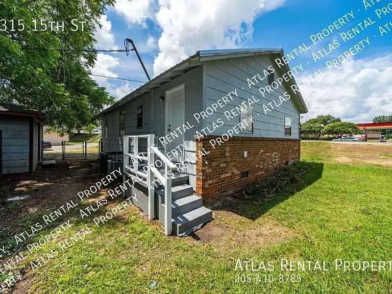 3315 15th St — Photo 3