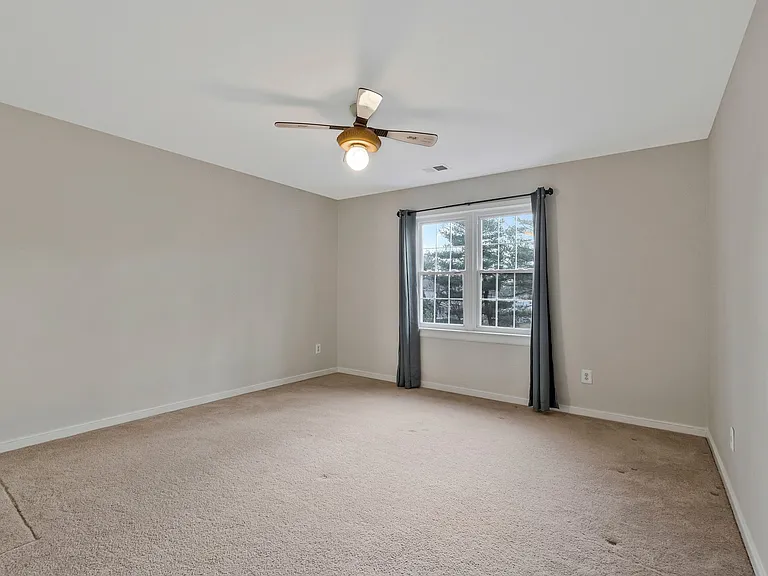1215 Delta Glen Ct — Photo 38