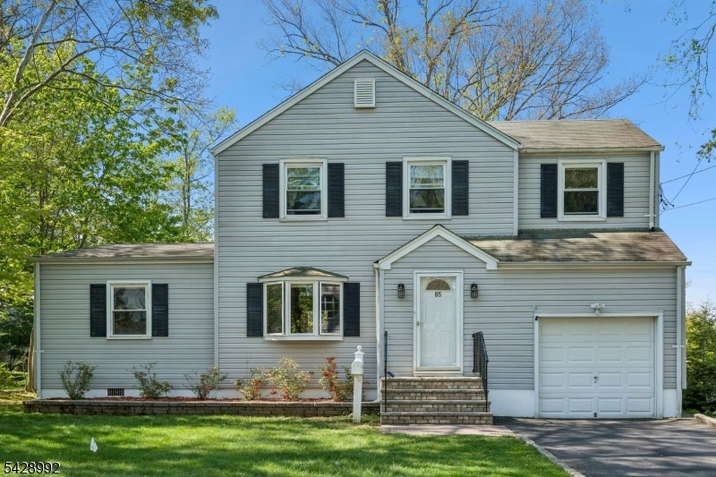 85 Irving Ave, Livingston, NJ, Livingston