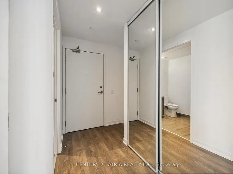5 Buttermill Ave #2611 — Photo 15