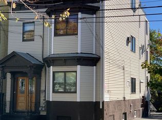 277 Princeton St APT 2, Boston, MA 02128
