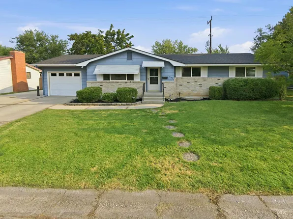 3820 W Pasadena Dr, Boise, ID 83705
