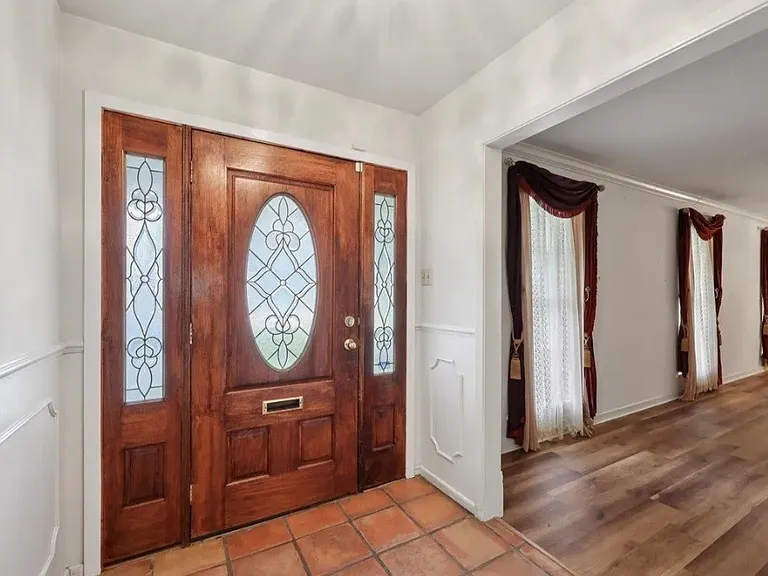 5710 Glasgow Ln — Photo 27