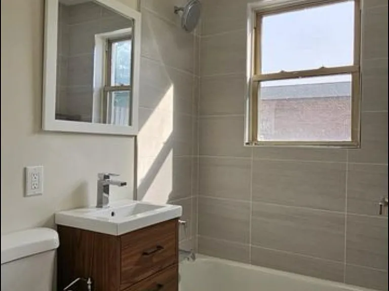502 Broad Ave #2 — Photo 3