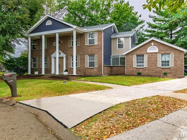 1112 English Saddle Rd, Florissant, MO 63034