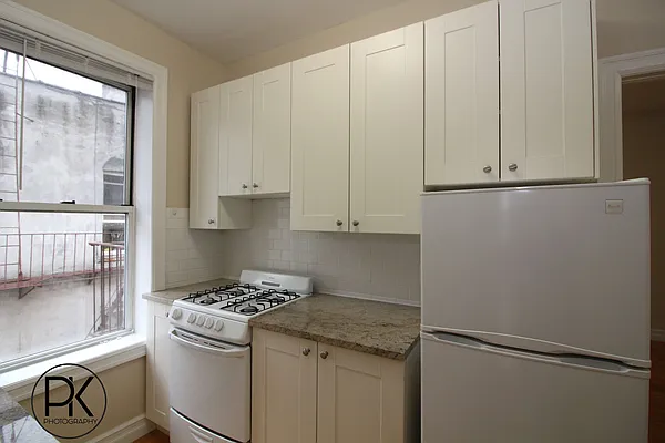 Rented by Proper Real Estate, LLC | media 2