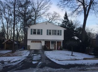 141 Fox Hill Rd, Denville, NJ 07834