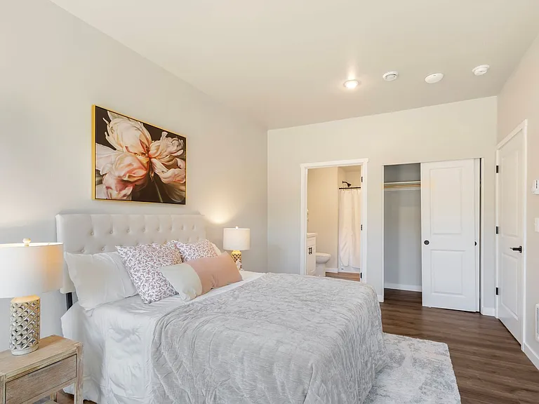 1779 Village Ln SE — Photo 11