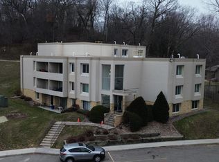 366 Elton Hills Dr NW APT 32, Rochester, MN 55901