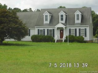 9798 Davenport Rd, Gloucester, VA 23061