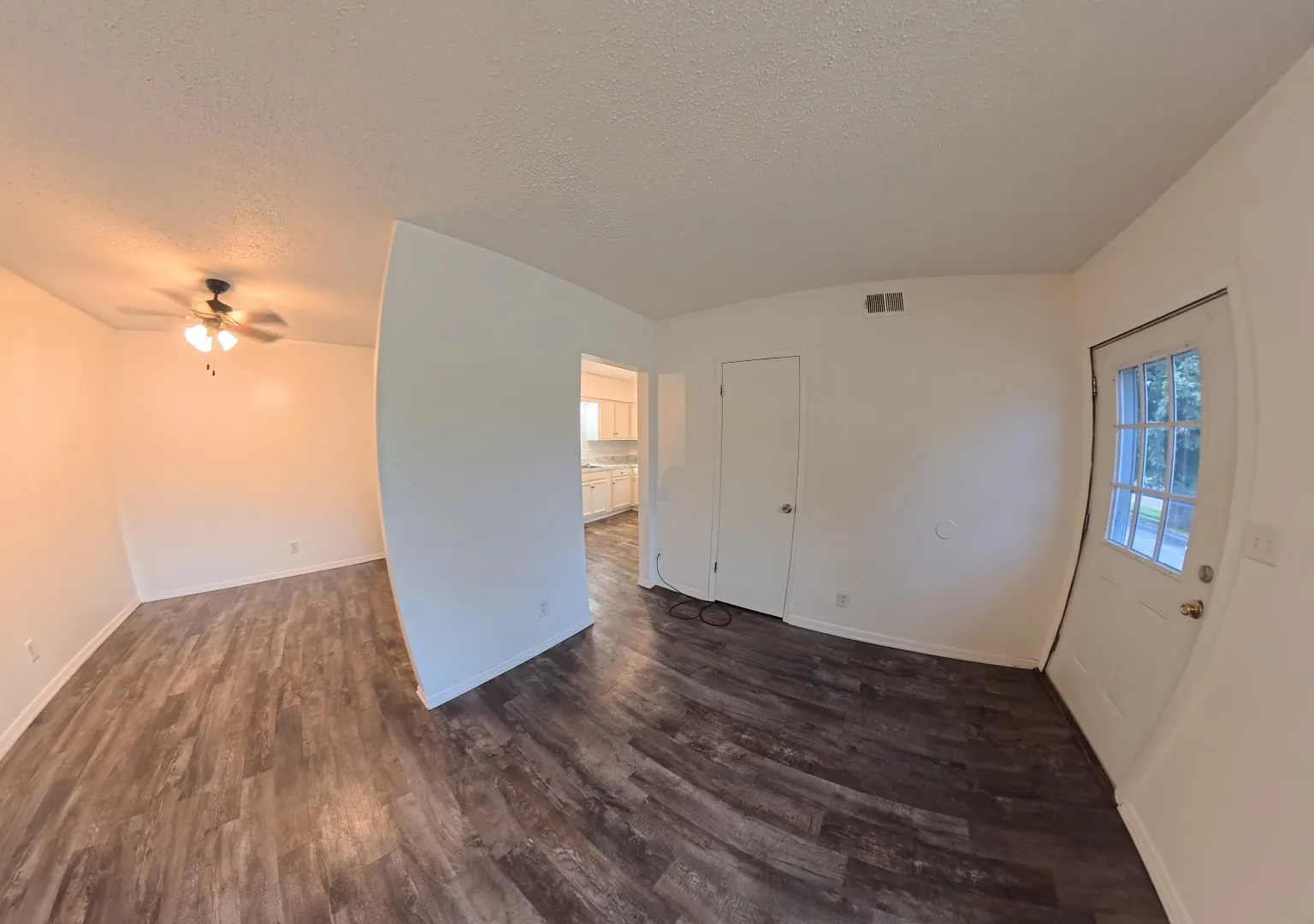 1 bed, 700 sqft, $895 — Photo 1