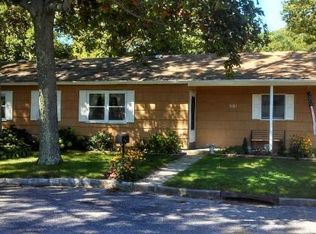 381 Lillian Blvd, Holbrook, NY 11741