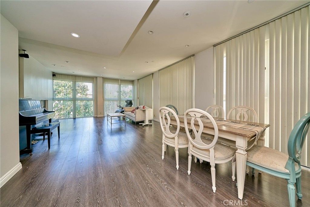 1927 Glendon Ave APT 201, Los Angeles, CA - View 5