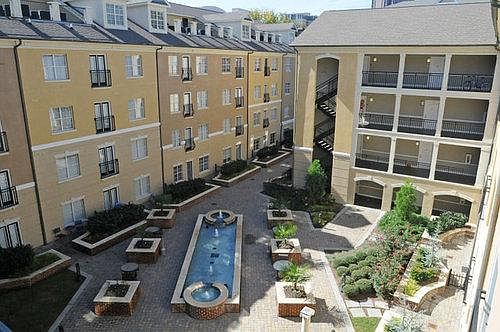 2nd image of 240 North Ave NE APT 1228