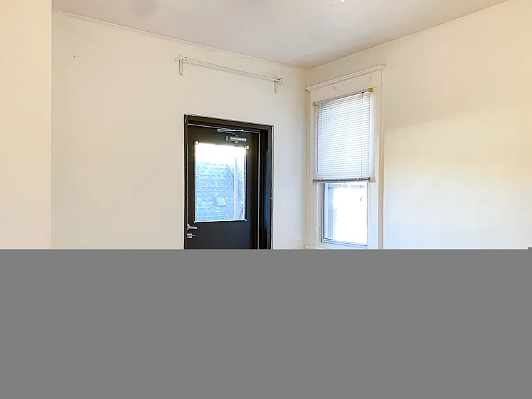 362 Friel St — Photo 70
