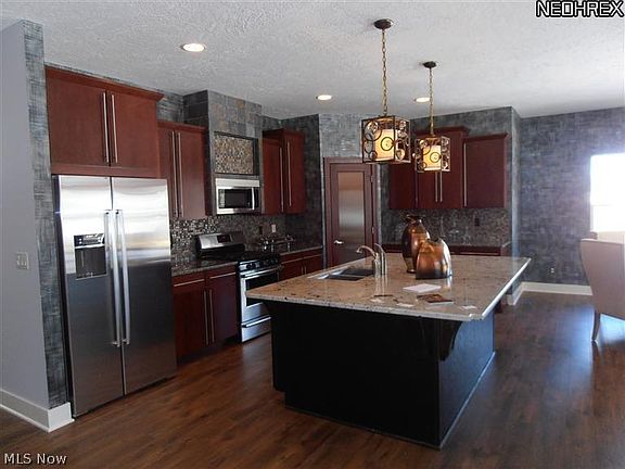 2nd image of 170-S/L Eagle Point Dr #4