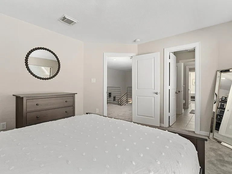 208 Detering St — Photo 7