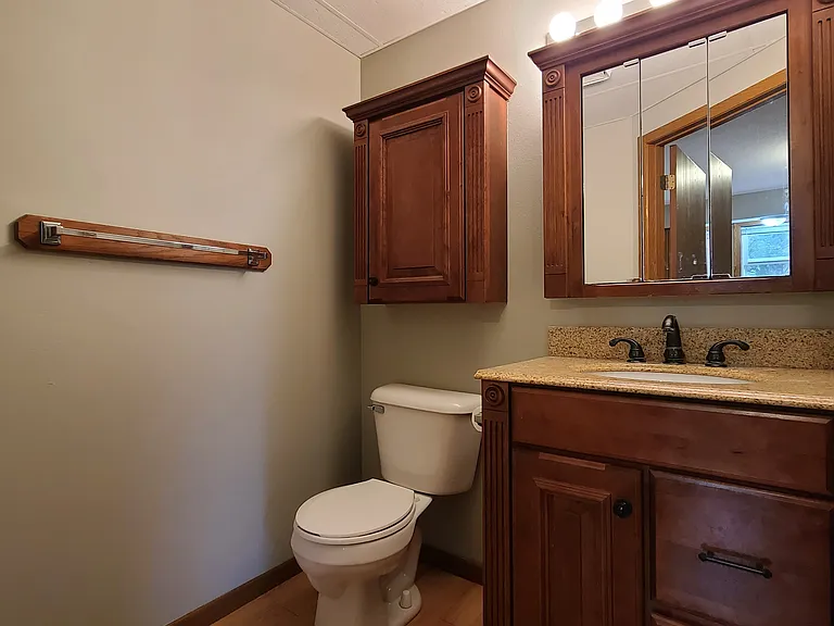 353 Nicole Ln #4 — Photo 9