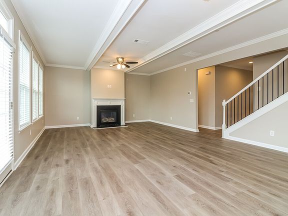 5th image of 2607 Church St NW