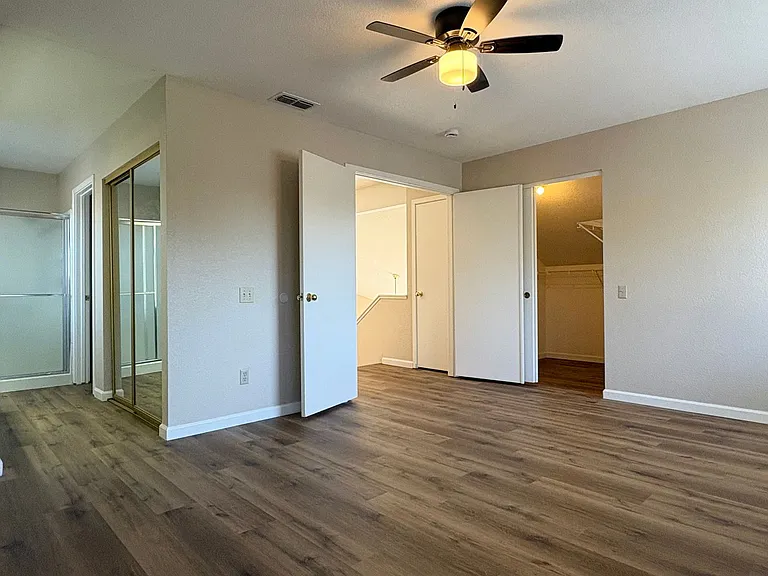 720 Winding Creek Ter — Photo 11