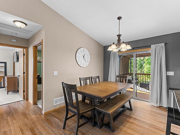 5th image of 23414 Arrowhead St NW