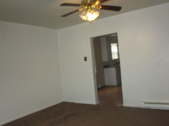 2nd image of 620 E McPherson St