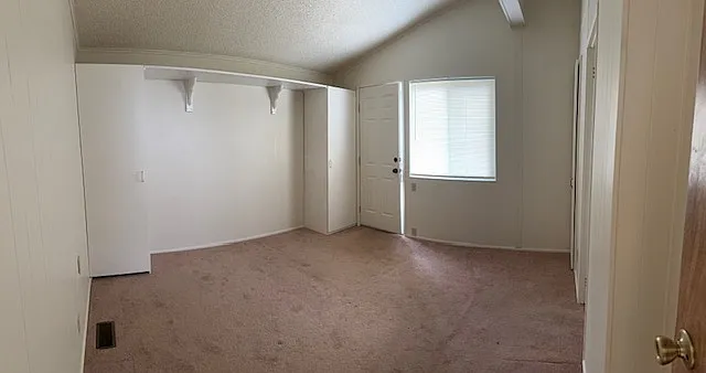 21470 Meadowbrook Dr — Photo 11