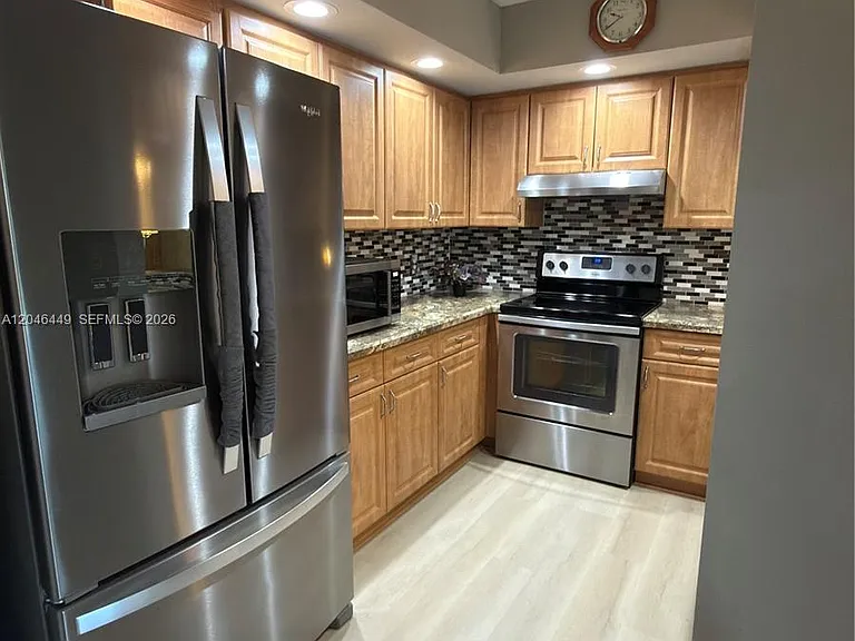 1300 SW 125th Ave #314K — Photo 5