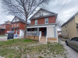 222 Athol St E, Oshawa, ON L1H 1K3