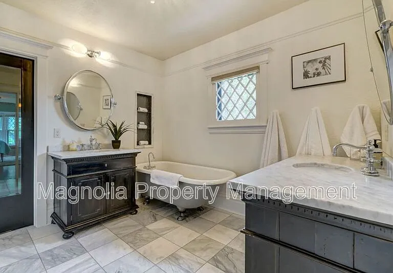 1532 N Nevada Ave — Photo 27