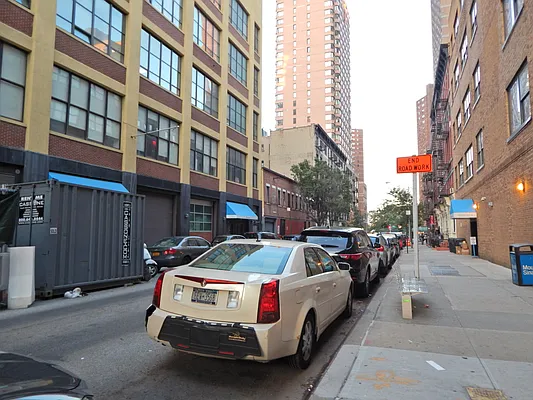 Rented by Alpha Properties NYC I LLC | media 38