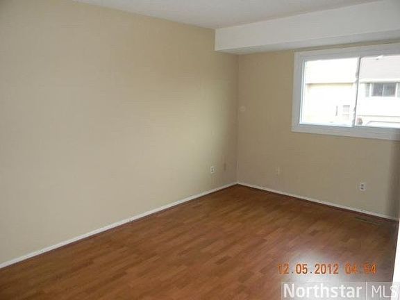 4th image of 811 E 145th Street