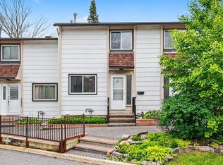 48 Sumac St #76, Ottawa, ON K1J 6P7