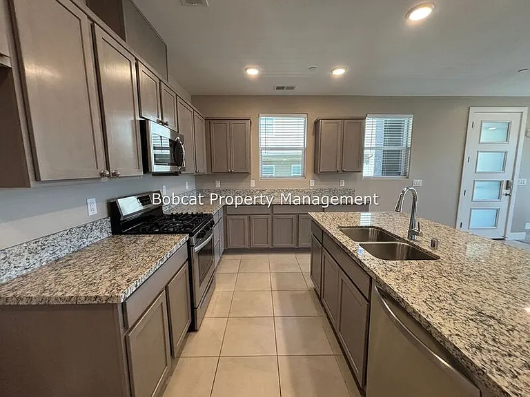 3601 Pulsar Ln #2 — Photo 8