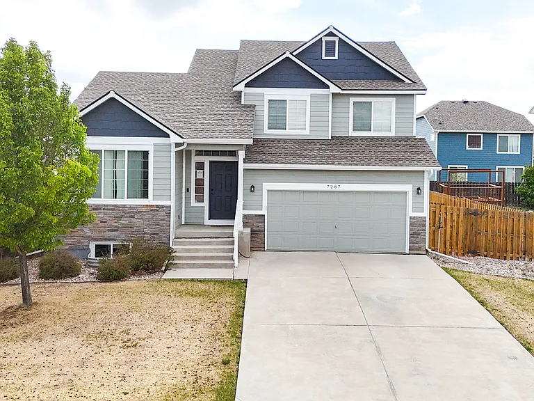7287 Atlantis St — Photo 1