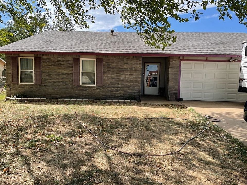 1st image of 314 Sombrero Cir